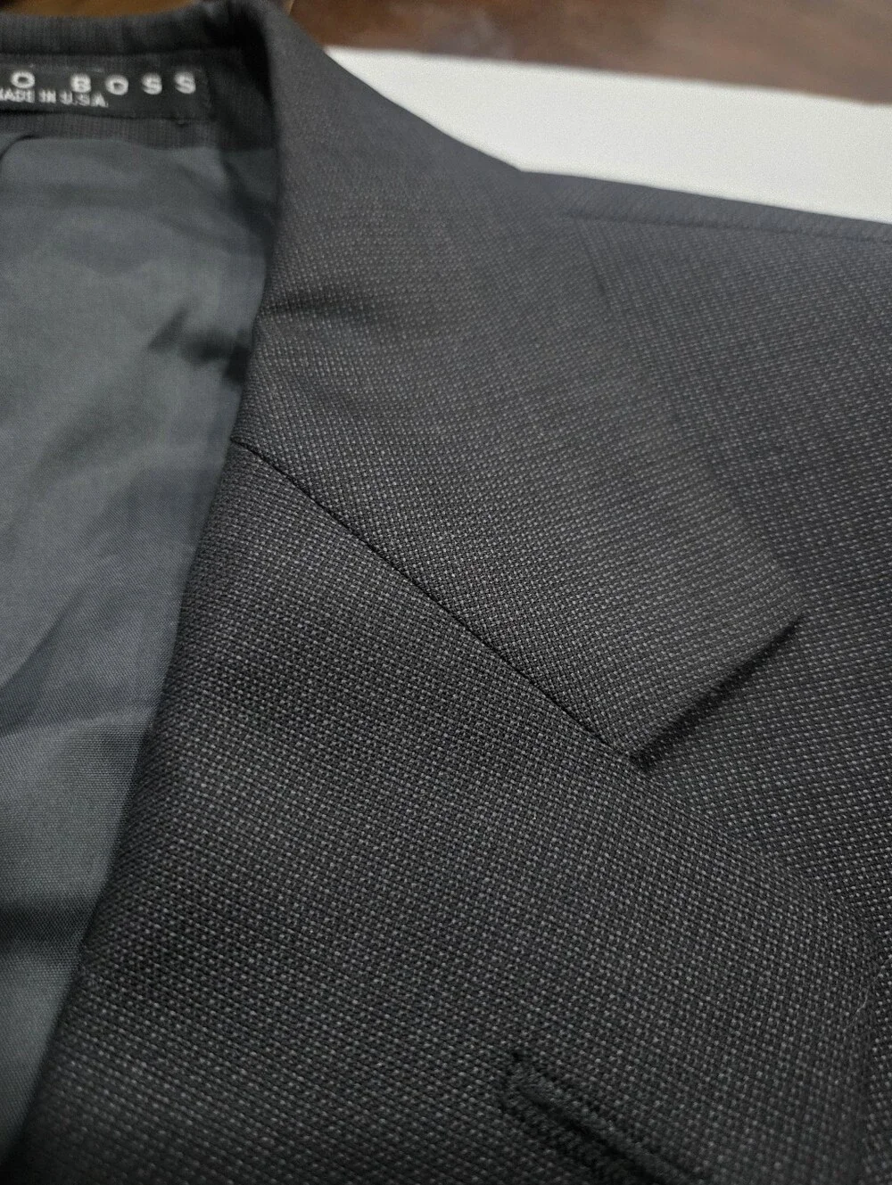 Hugo Boss Men's Dark Charcoal Three-Button Blazer Sz.42 R